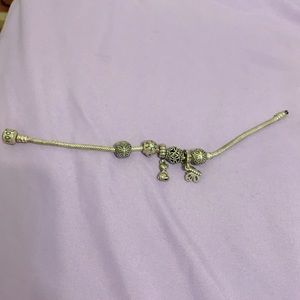 pandora bracelet